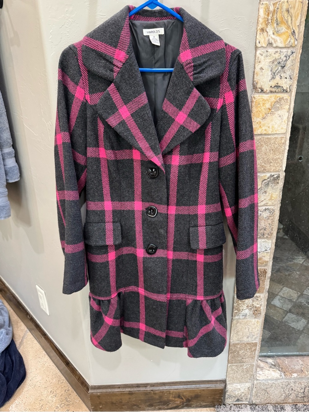 Harold's Dark Gray & Pink Plaid Women's Peacoat
